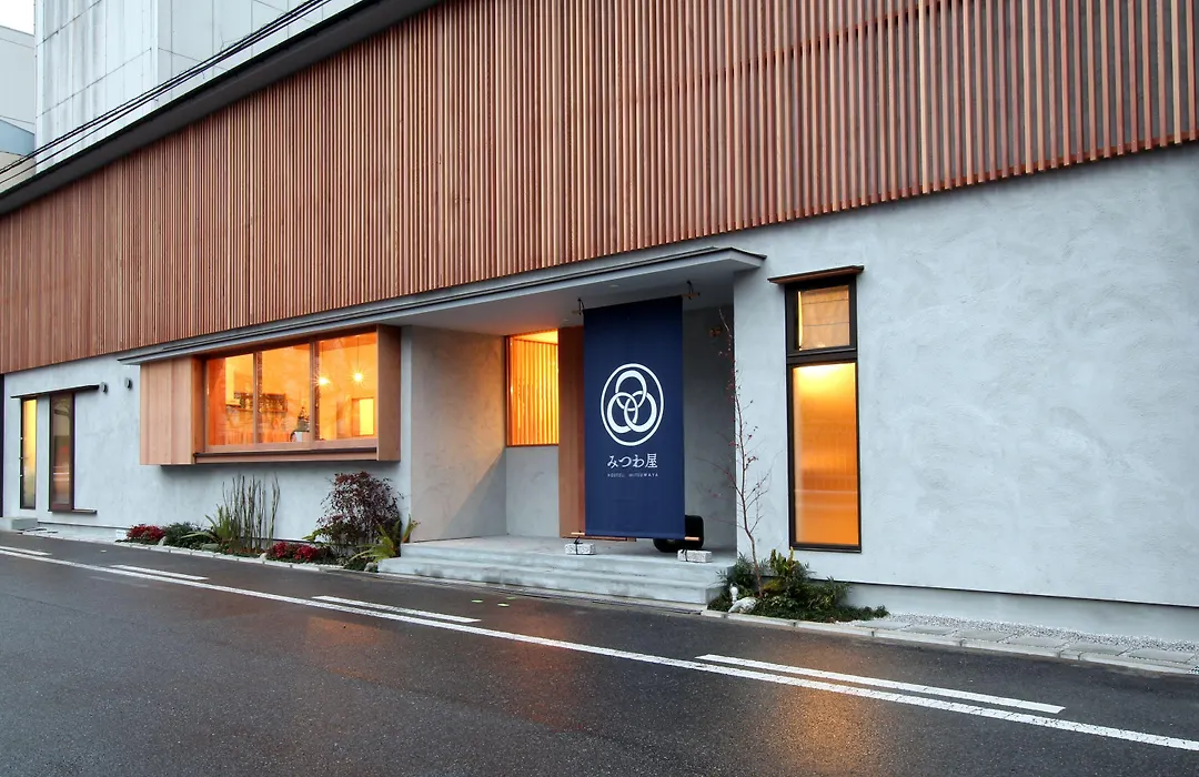 Hostel Mitsuwaya Osaka-1